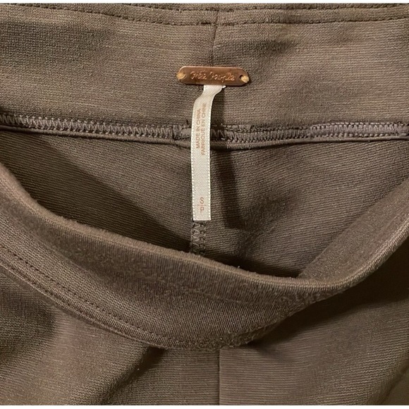 Free People Women's Gray/Brown Legging Pant Faux‎ Suede Side Panel Jogger Size S - Picture 7 of 8